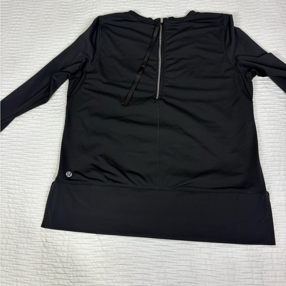 lululemon athletica Midnight Black Long Sleeve Tee - Picture 4 of 9
